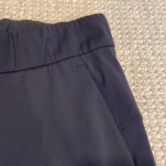 ❌SOLD❌ Lululemon On The Fly Pant - Picture 3 of 10